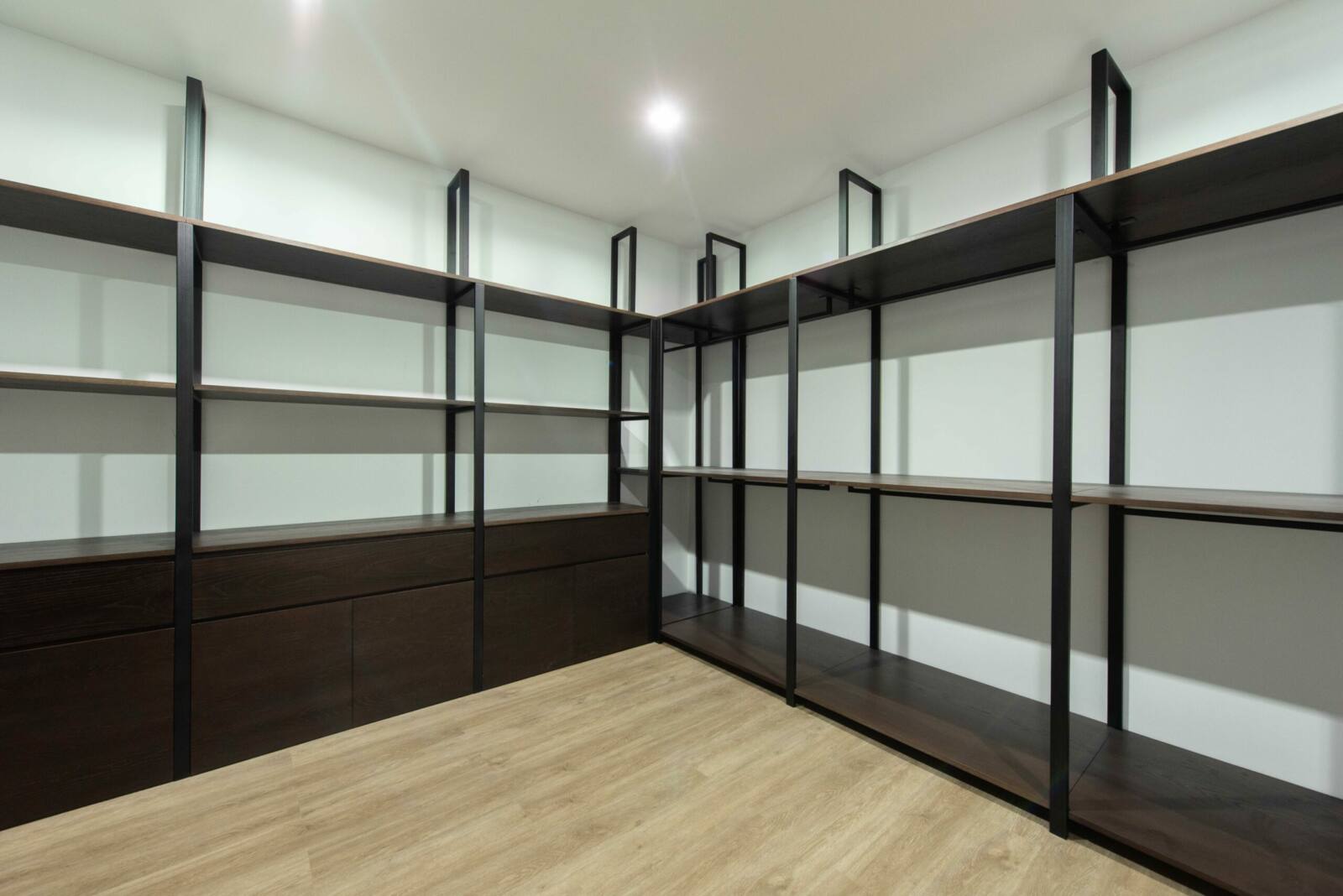 wd27 Mood photo 10 scaled