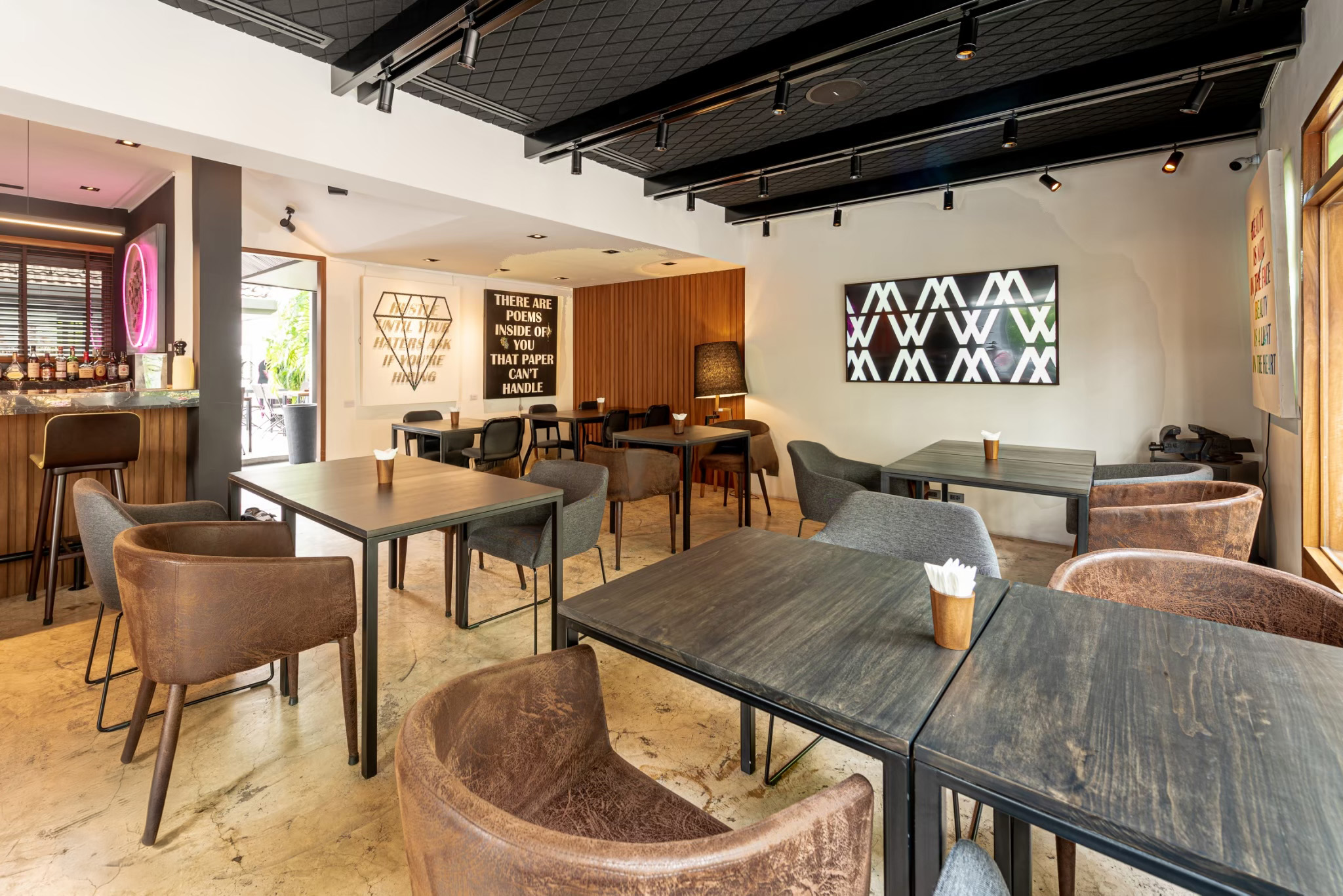 LINE ALBUM April 012021 250515 15