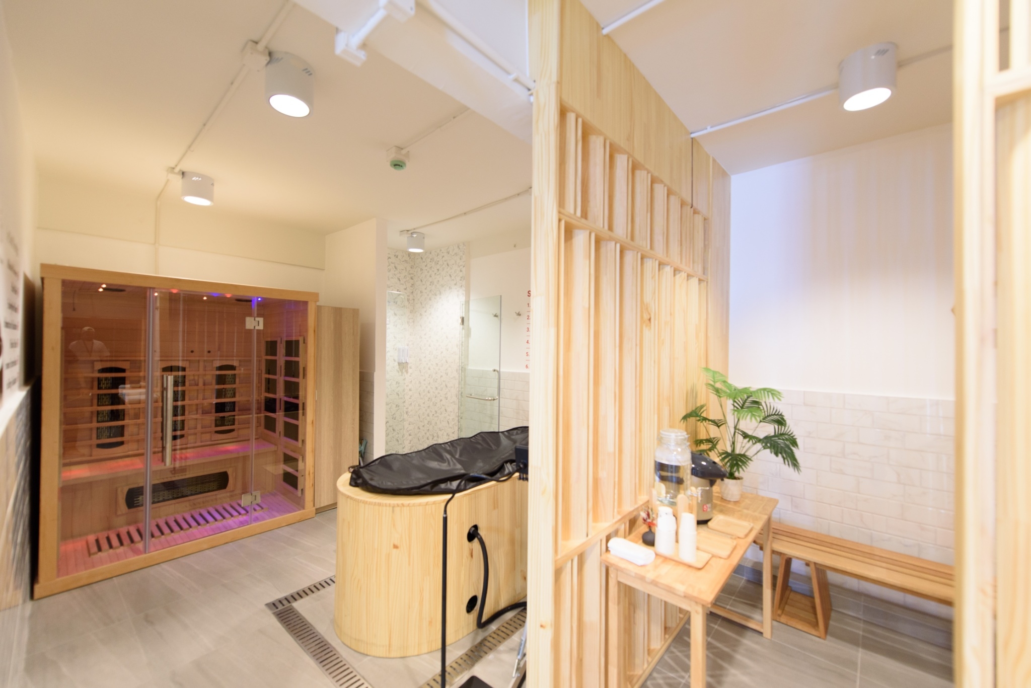 LINE ALBUM Customer 231004 18