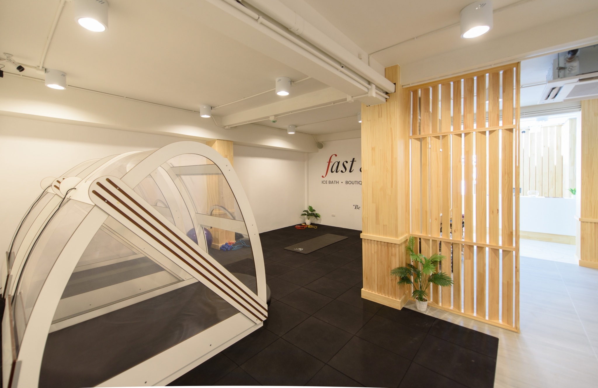 LINE ALBUM Customer 231004 20