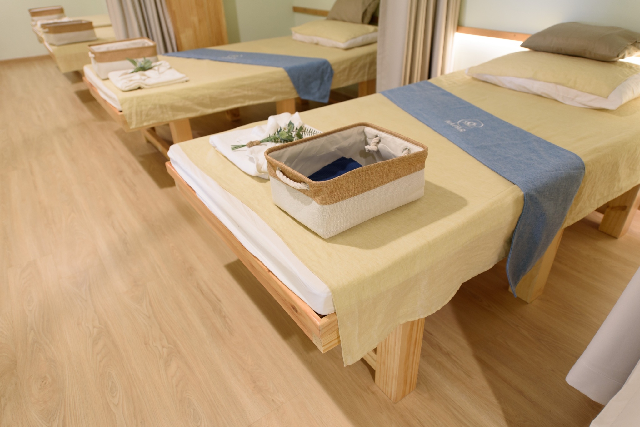 LINE ALBUM Customer 231004 32