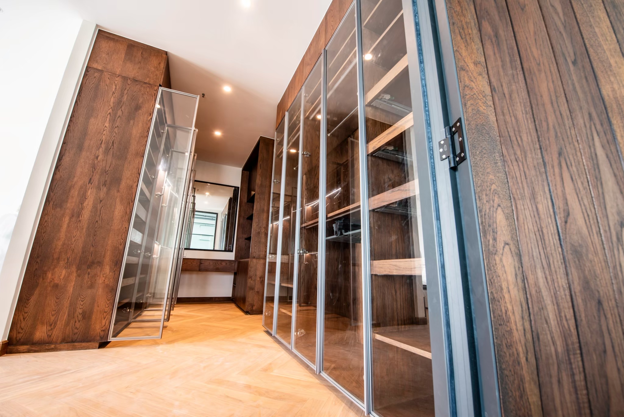 LINE ALBUM K Walter ll 251003 2